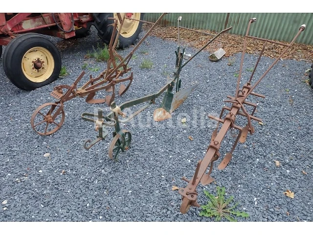 Harrow, plough - afbeelding 12 van  18