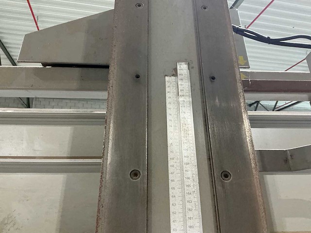 Harwi - giraffe paneelcirkelzaagmachine - afbeelding 5 van  14