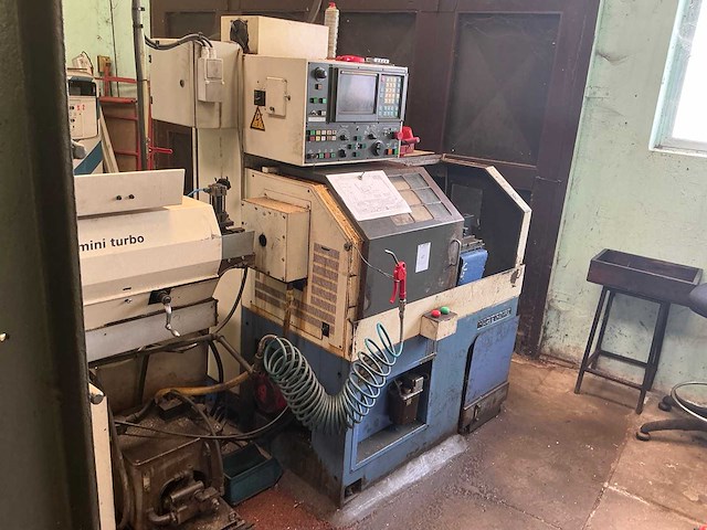 Hasegawa j29 cnc-langdraaibank - afbeelding 1 van  16