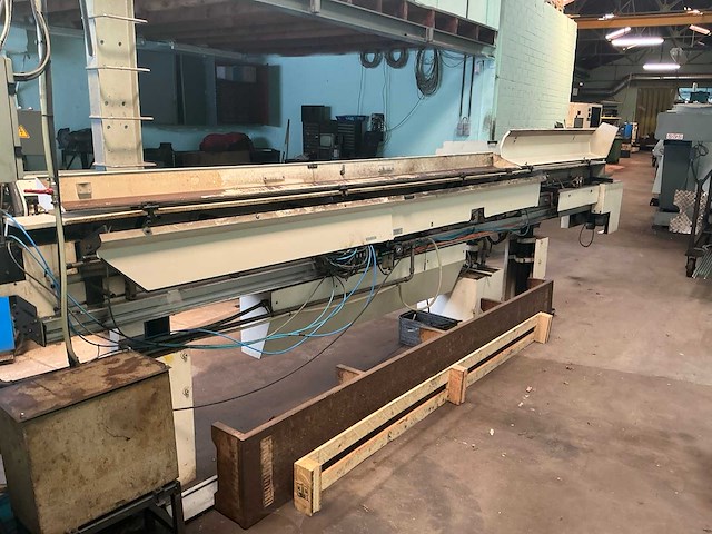 Hasegawa j29 cnc-langdraaibank - afbeelding 16 van  16
