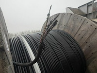 Haspel met elektrische kabel - afbeelding 2 van  2