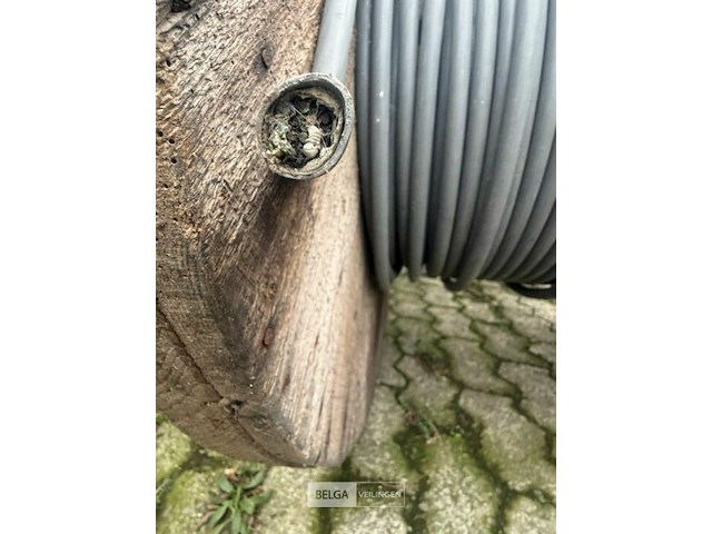 Haspel met grijze kabel xvb-fb - afbeelding 2 van  3