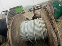 Haspel met grondkabel - afbeelding 1 van  2