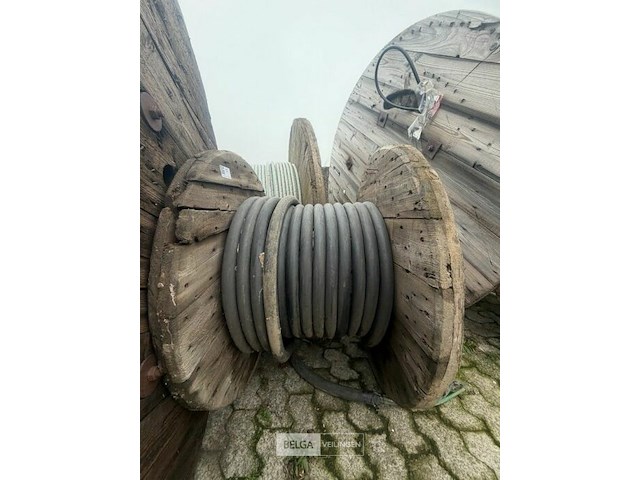 Haspel met kabel, neopreen - afbeelding 1 van  2