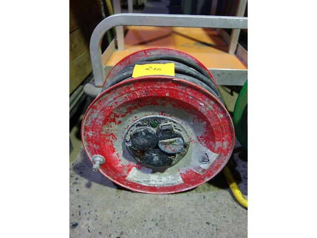 Haspel met kabel - afbeelding 1 van  1