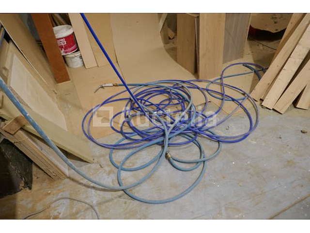 Haspel met luchtdrukslang - afbeelding 1 van  3