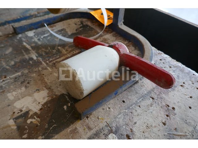 Haspel met omsnoeringsband met tang - afbeelding 1 van  4