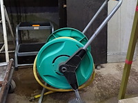 Haspel met waterslang - afbeelding 3 van  8