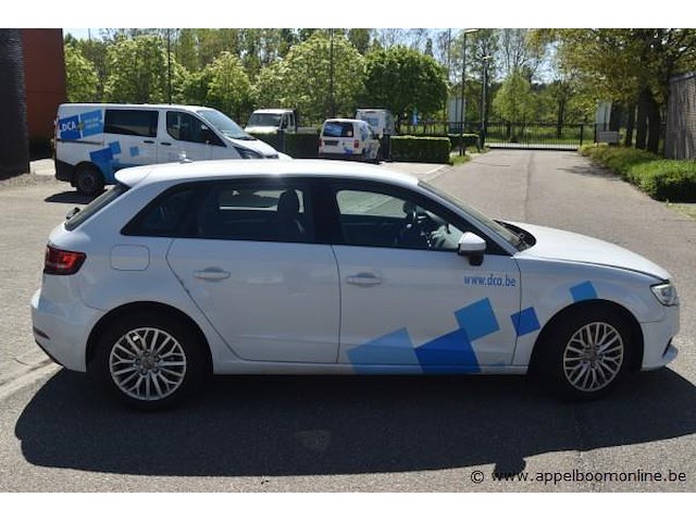 Hatchback audi, a3 sportback, wauzzz8v2ja006117, 1e insch 04/07/2017, 1598cm³, 85kw, diesel, euro 6b, 118661km, inschrijvingsbewijs deel i en ii, keuringsbewijs (geldig tot 28/04/2027), gelijkvormigheidsattest - afbeelding 16 van  21
