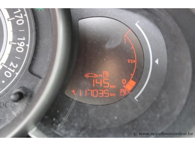 Hatchback citroen, c3, vf7sczmz6gw611778, 117035km, zonder documenten, koper ontvangt een attest van verlies van de boorddocumenten van de gerechtsdeurwaarder - afbeelding 5 van  17