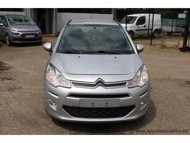 Hatchback citroen, c3, vf7sczmz6gw611778, 117035km, zonder documenten, koper ontvangt een attest van verlies van de boorddocumenten van de gerechtsdeurwaarder - afbeelding 10 van  17