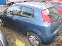 Hatchback fiat, punto, chassisnr ngk, km stand ngk, geen papieren, geen sleutel - afbeelding 3 van  5