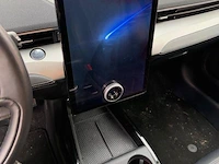 Hatchback ford mustang mach-e - afbeelding 14 van  14