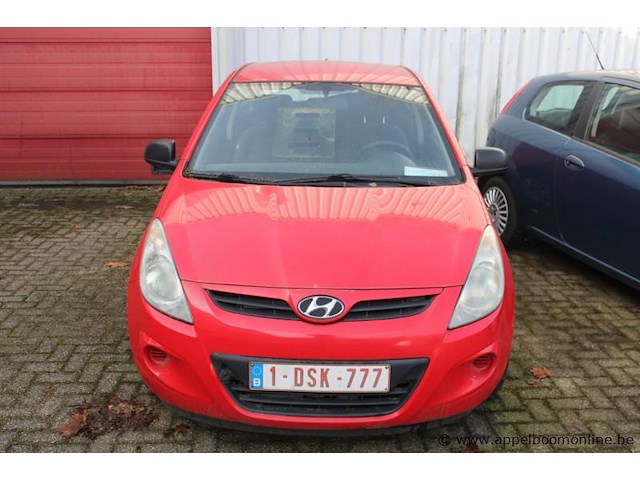 Hatchback hyundai, i20, malbb31sp9m003620, 1e insch 15/06/2009, 1396cm³, 55kw, diesel, euro 4, kilometerstand vlgs ltst keuring (2023) 180834km, kentenkenbewijs, gelijkvormigheidsattest - afbeelding 2 van  10