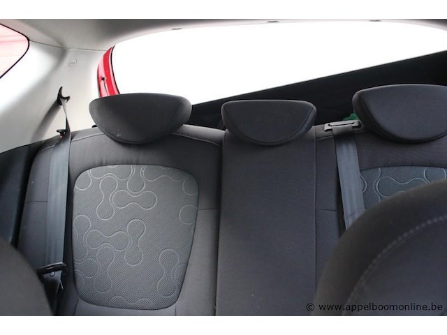 Hatchback hyundai, i20, malbb31sp9m003620, 1e insch 15/06/2009, 1396cm³, 55kw, diesel, euro 4, kilometerstand vlgs ltst keuring (2023) 180834km, kentenkenbewijs, gelijkvormigheidsattest - afbeelding 9 van  10