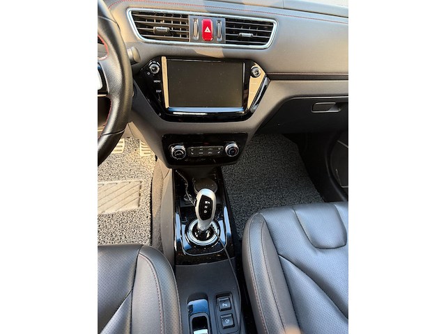 Hatchback jac - iev.75 (2021 - lj1 eek rp5 k4 028 967) - afbeelding 25 van  25