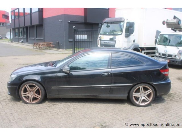 Hatchback mercedes, clc 180komp, wdb2037461e065371, 1e insch 15/05/2009, 1796cm³, 105kw, benzine, 216645km, inschrijvingsbewijs deel i en ii, gelijkvormigheidsattest - afbeelding 18 van  19