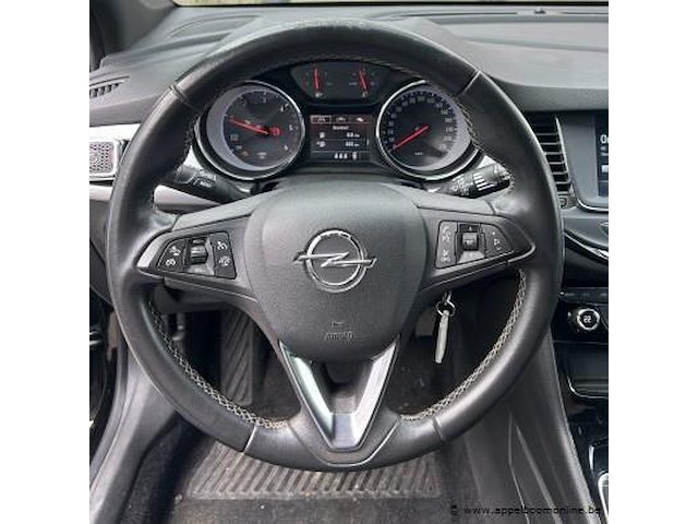 Hatchback opel, astra, w0vbf6ev3lg016595, 1e insch 28/11/2019, 1598cm³, 90kw, diesel, euro 6, 187124km, zonder boorddocumenten, koper ontvangt een attest van verlies van de boorddocumenten van de gerechtsdeurwaarder - afbeelding 2 van  16