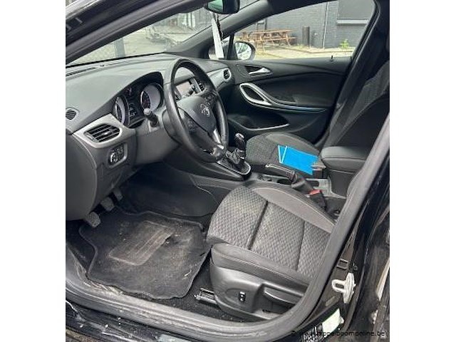 Hatchback opel, astra, w0vbf6ev4lg016637, 1e insch 29/11/2019, 1598cm³, 90kw, diesel, euro 6b, 143312km, inschrijvingsbewijs deel i, keuringsbewijs (geldig tot 29/11/2026), gelijkvormigheidsattest - afbeelding 2 van  22