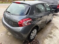 Hatchback peugeot 208 (6-11-2014 / vf3 cch mz0 et 123 543) - afbeelding 18 van  22