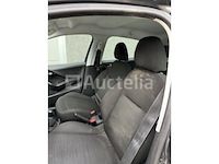 Hatchback peugeot 208 (6-11-2014 / vf3 cch mz0 et 123 543) - afbeelding 19 van  22