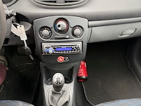 Hatchback renault clio (2007 / vf1 br1 roh 37 593 26+b123) - afbeelding 28 van  28