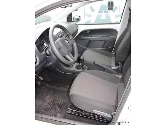 Hatchback skoda citigo, benzine, datum 1ste inschrijving 2/12/2016, chassisnummer tmbzzzaazhd609107, 35.229km, euro 6b - afbeelding 2 van  13