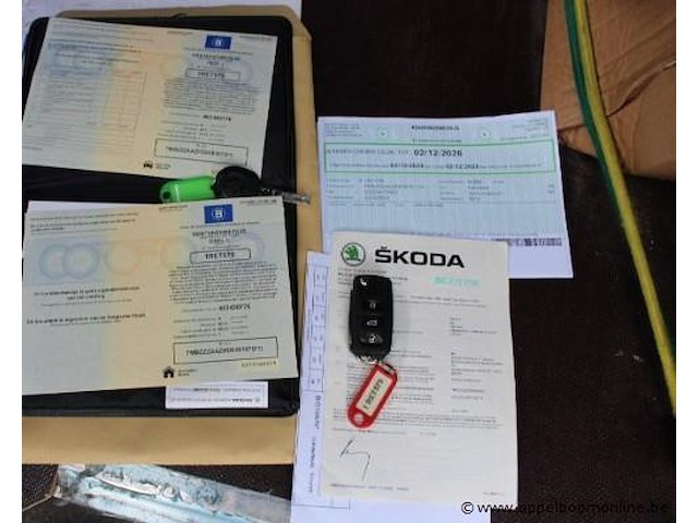 Hatchback skoda citigo, benzine, datum 1ste inschrijving 2/12/2016, chassisnummer tmbzzzaazhd609107, 35.229km, euro 6b - afbeelding 5 van  13