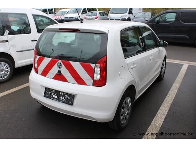 Hatchback skoda citigo, benzine, datum 1ste inschrijving 2/12/2016, chassisnummer tmbzzzaazhd609107, 35.229km, euro 6b - afbeelding 8 van  13