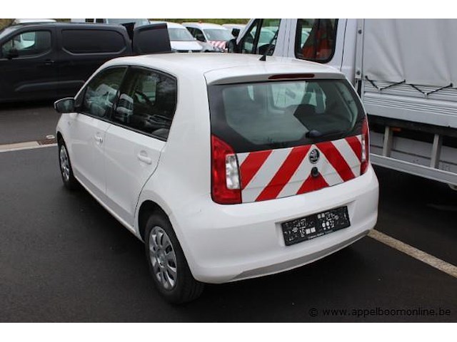 Hatchback skoda citigo, benzine, datum 1ste inschrijving 2/12/2016, chassisnummer tmbzzzaazhd609107, 35.229km, euro 6b - afbeelding 10 van  13