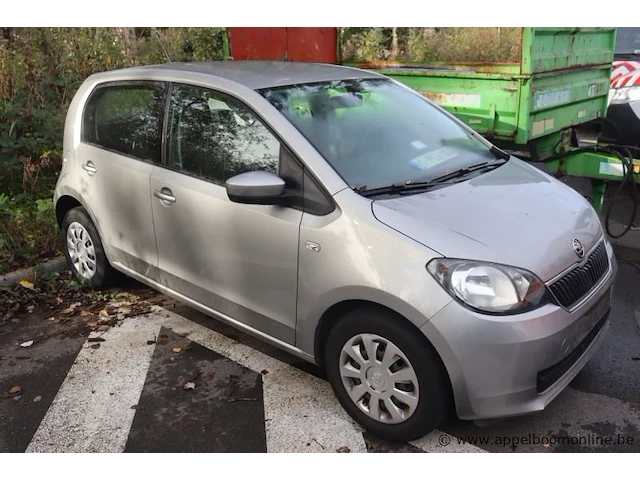 Hatchback skoda citigo, datum 1ste inschr 6/9/2016, chassis nr tmbzzzaazgd646291, km-stand 17482, euro 6b, schade rondom, mogelijks platte batterij - afbeelding 7 van  14