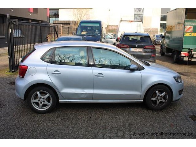 Hatchback, volkswagen polo, wvwzzz6rzby145165, 1e insch 03/12/2010, 1199cm³, 55kw, diesel, euro 5, 130399km, kentekenbewijs deel i + ii, keuring geldig tot 02/26, gelijkvormigheidsattest - afbeelding 4 van  17