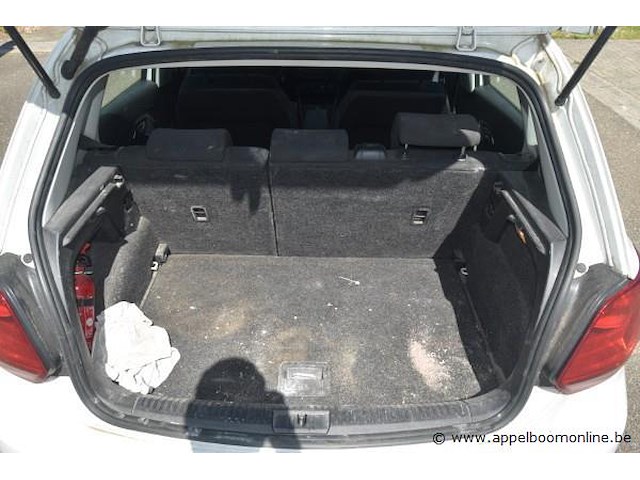 Hatchback volkswagen, polo, wvwzzz6rzhy233071, 1e insch 16/05/2017, 1422cm³, 66kw, diesel, euro 6b, 157511km, inschrijvingsbewijs deel i en ii, keuringsbewijs (geldig tot 16/05/2026), gelijkvormigheidsattest - afbeelding 9 van  22
