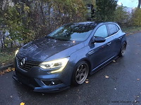 Hatchback - afbeelding 1 van  32