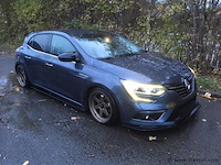 Hatchback - afbeelding 18 van  32
