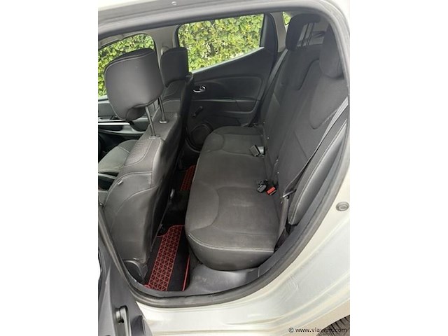 Hatchback - afbeelding 4 van  14