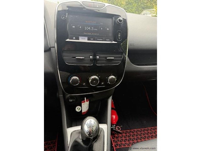 Hatchback - afbeelding 6 van  14