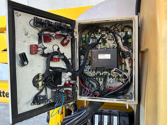 Haulotte - 2000 - ha16px - hoogwerker - afbeelding 38 van  56