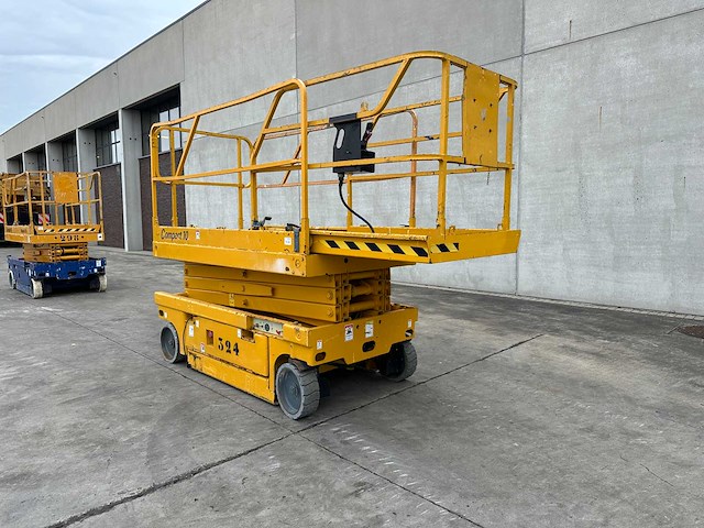 Haulotte - 2002 - compact 10 - hoogwerker - schaarlift - afbeelding 10 van  37