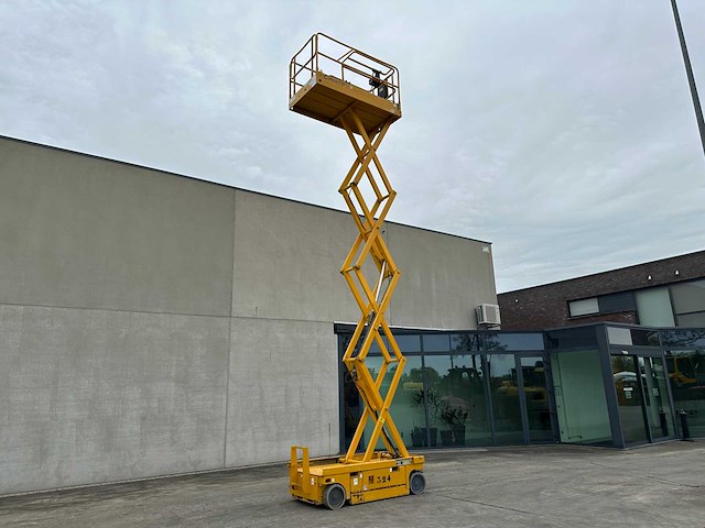 Haulotte - 2002 - compact 10 - hoogwerker - schaarlift - afbeelding 22 van  37