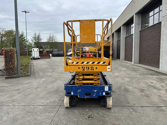 Haulotte - 2002 - compact10 - schaarlift - afbeelding 40 van  43