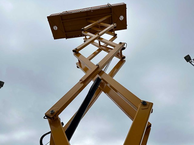 Haulotte - 2004 - h15sx - schaarlift - afbeelding 40 van  56