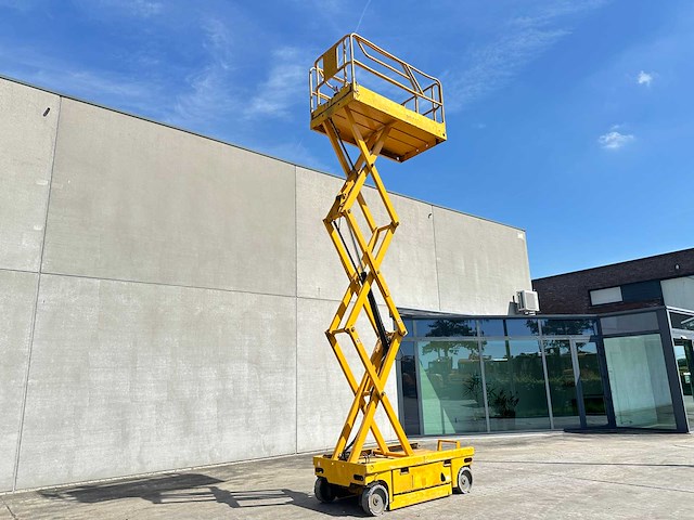 Haulotte - 2006 - compact 8 - schaarlift - afbeelding 22 van  41