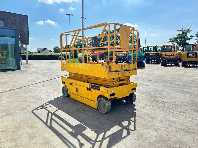 Haulotte - 2006 - compact 8 - schaarlift - afbeelding 23 van  41