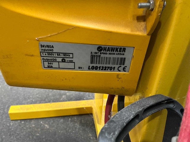 Hawker life-tech batterijlader - afbeelding 5 van  5