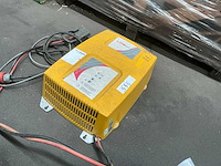 Hawker tc3 48 v 115 a accu lader - afbeelding 2 van  2