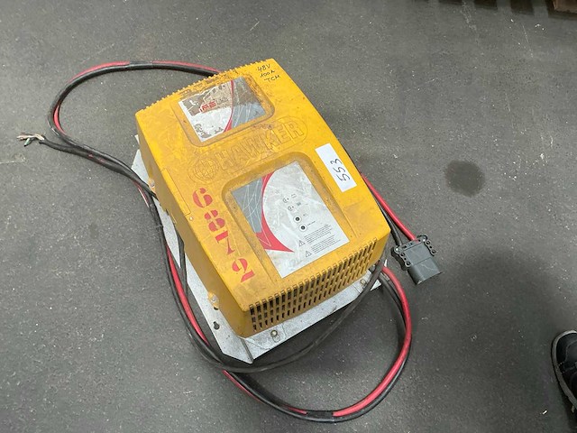 Hawker tc3 48v100a accu lader - afbeelding 3 van  3