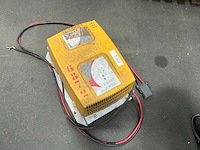 Hawker tc3 48v100a accu lader - afbeelding 3 van  3