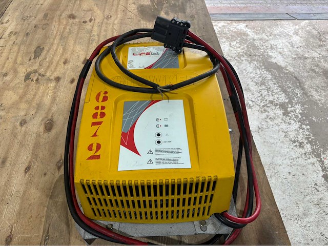 Hawker tc3 48v100a batterijlader (heftruck) - afbeelding 1 van  9