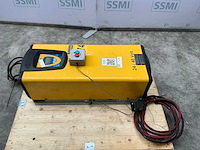 Hawker tc3 life plus acculader